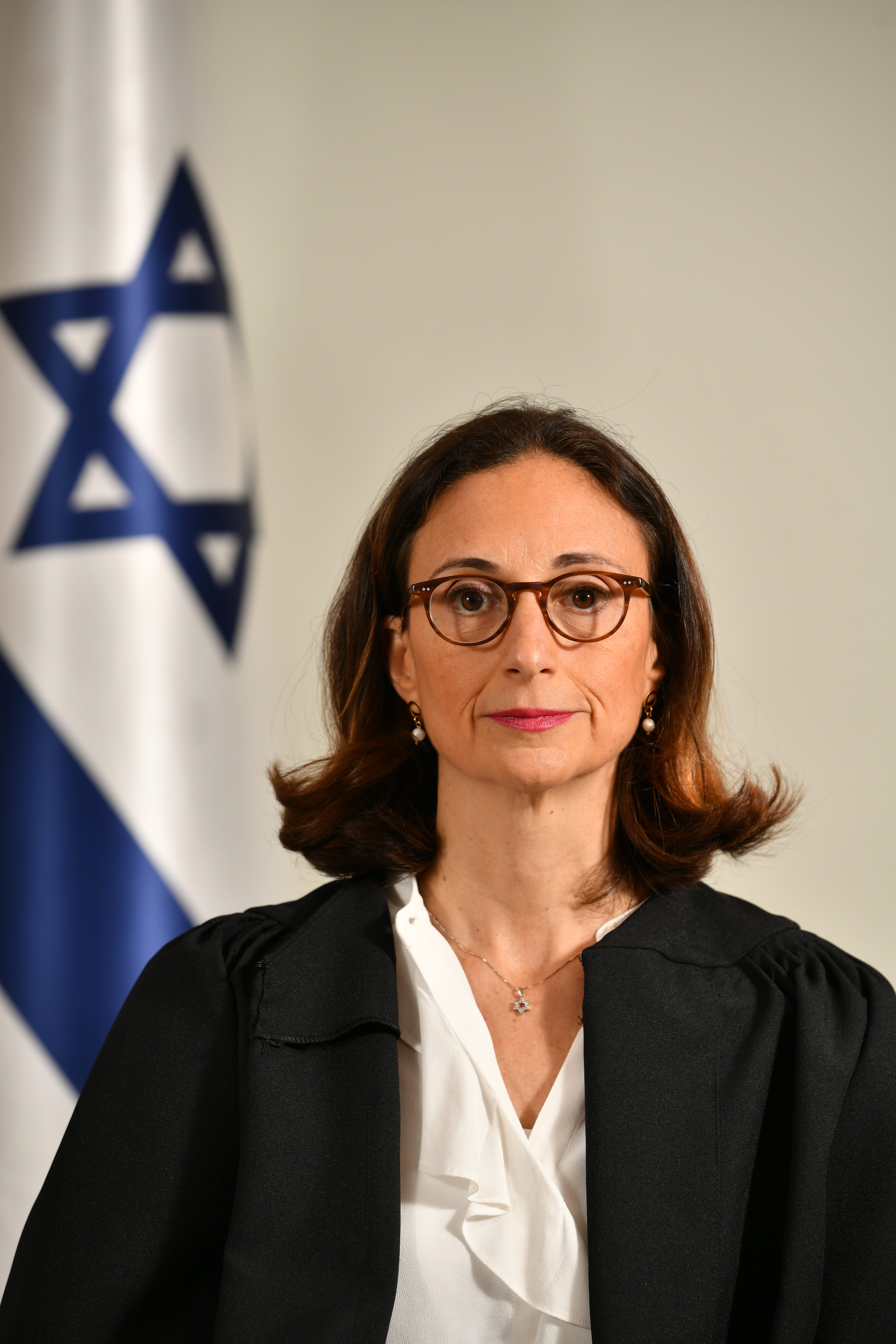 הרשמת סבין אוחנה