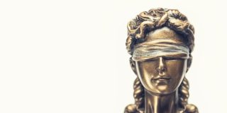 בית משפט ומסמכים משפטיים